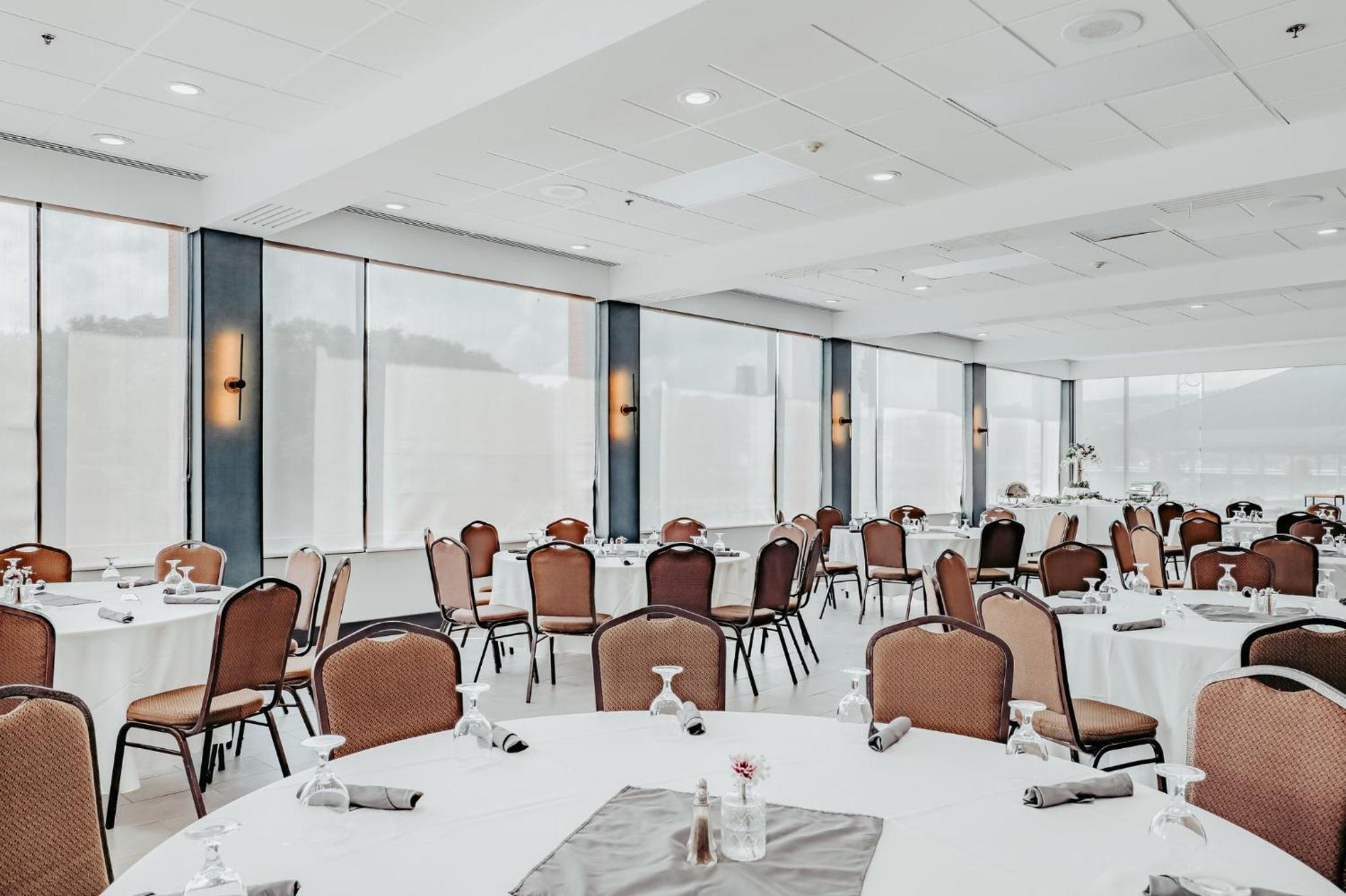 Holiday Inn Binghamton-Downtown Hawley Street By Ihg Buitenkant foto